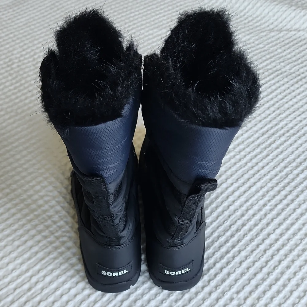 Sorel Women's Black Snow Boot with Faux Fur Trim - Picture 6 of 8
